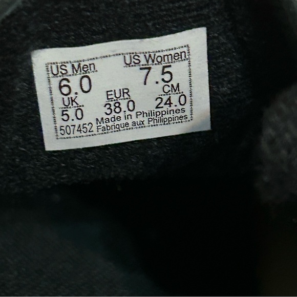 VANS Authentic Reissue 44 Jacquard Floral lace up shoes sneakers women’s 7.5 new - Picture 3 of 7